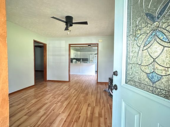 Entrance to living room