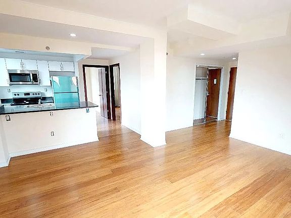 5th image of 82-76 116th St #602