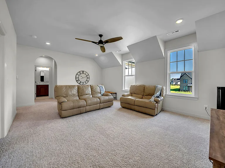 8420 Ashbury Ct — Photo 27