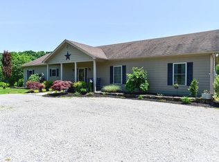 275 River Bend Rd, Waco, KY 40385