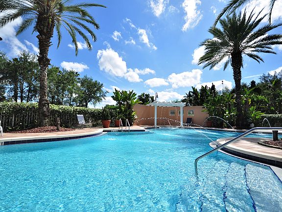 2nd image of 12033 Gandy Blvd N APT 183