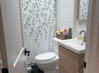 100 Champlain Ave, Springfield, MA 01151