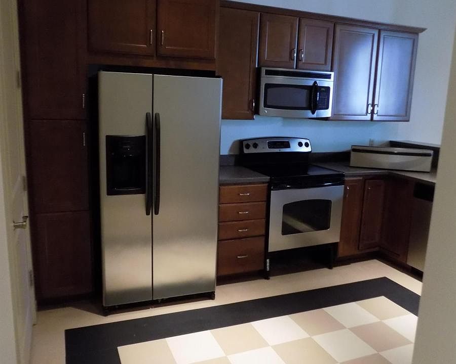 1st image of 210 S 16th St APT 406
