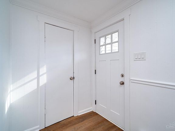 5th image of 170 E Forest Ave
