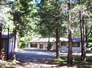 279 N Ford Rd, Rogue River, OR 97537