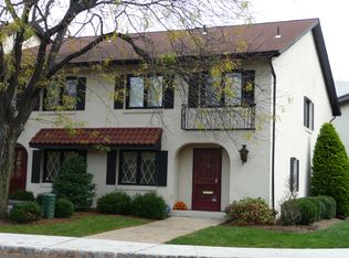 5 E Dorado Dr, Morristown, NJ 07960