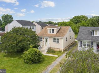 218 N Hammonds Ferry Rd, Linthicum, MD 21090