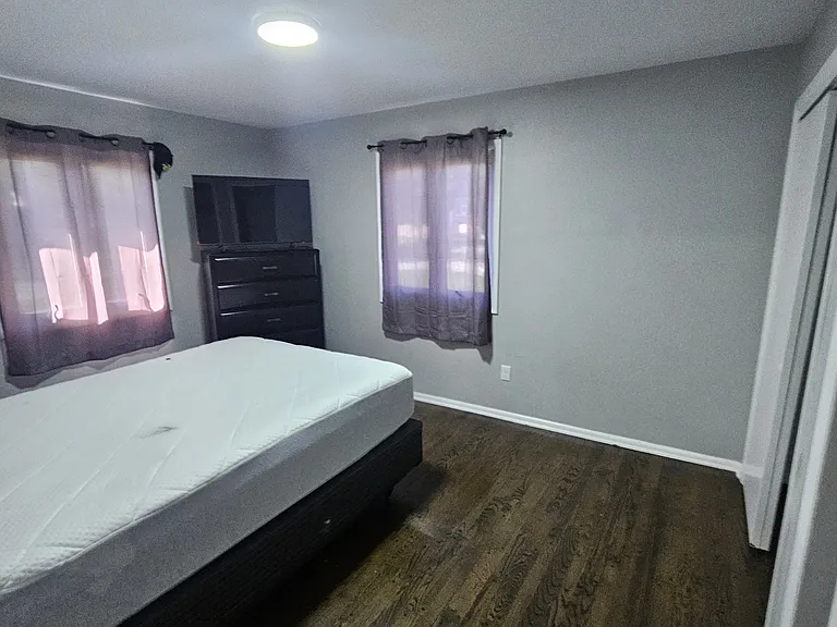 240 Michele Ave — Photo 7