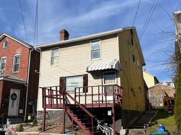 515 E 8th Ave, Tarentum, PA 15084