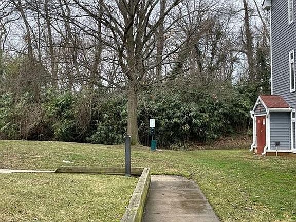 4th image of 1123 Lake Heron Dr
