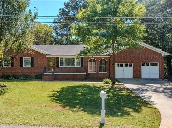 102 Linden St SE, Rome, GA 30161