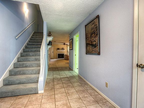 3rd image of 15308 Falmouth Ave #1
