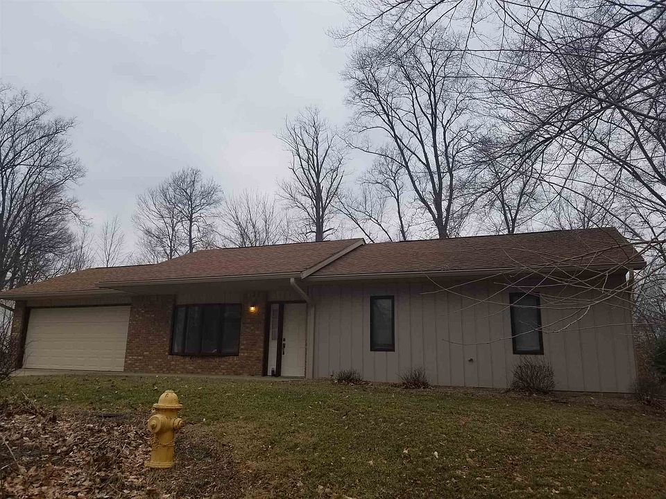 1st image of 4077 N Brookwood Dr