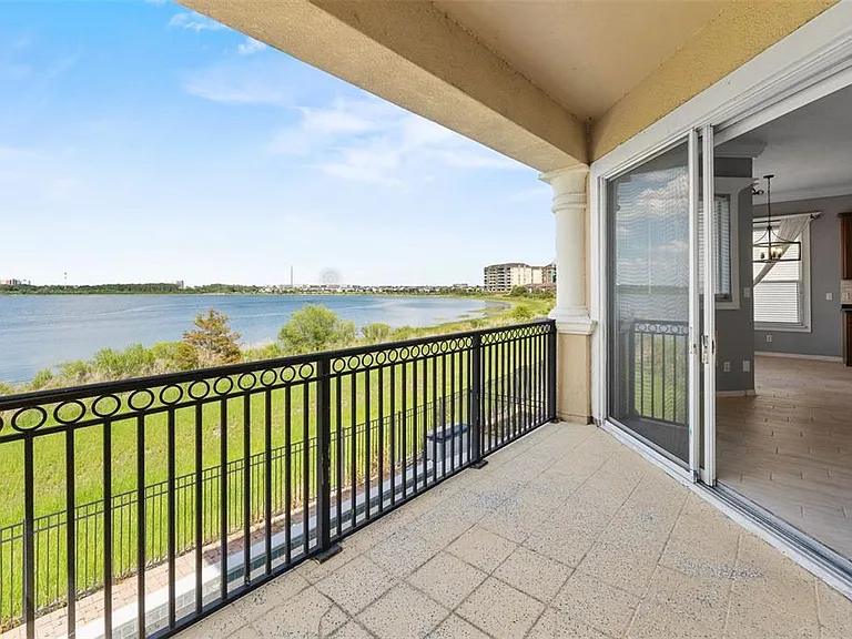8507 Saint Marino Blvd — Photo 18