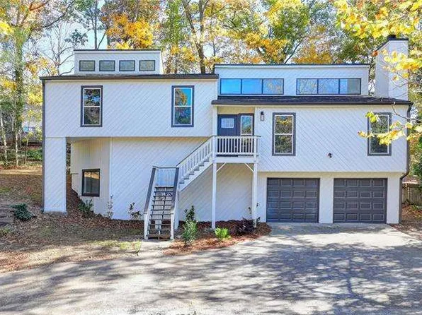 2490 Woodfern Ct, Marietta, GA 30062