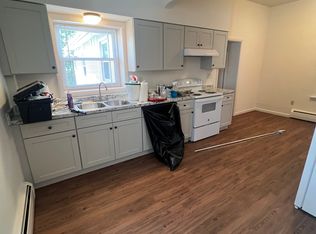 5966 Main St APT 1, East Petersburg, PA 17520