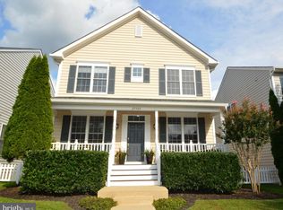 25900 Donovan Dr, Chantilly, VA 20152