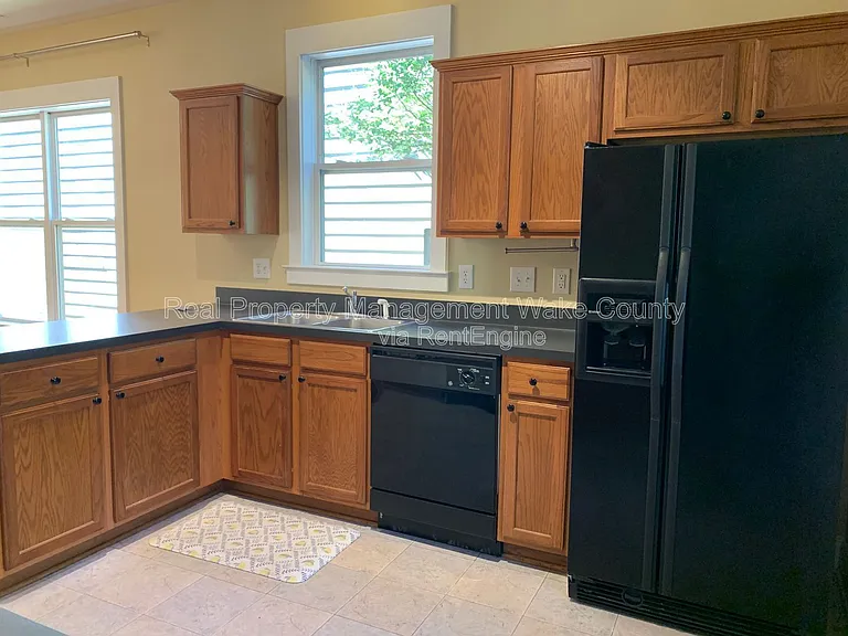 10813 Cokesbury Ln — Photo 5