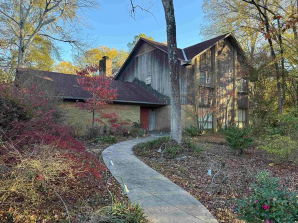 204 Timberlane Dr, Carthage, TX 75633