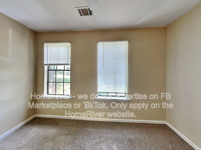 2871 Eastland Way — Photo 14