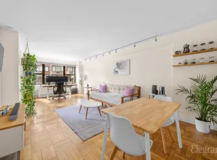 301 East 62nd Street 6D image 1 of 8