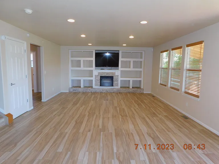 9591 W Rice Ave — Photo 3