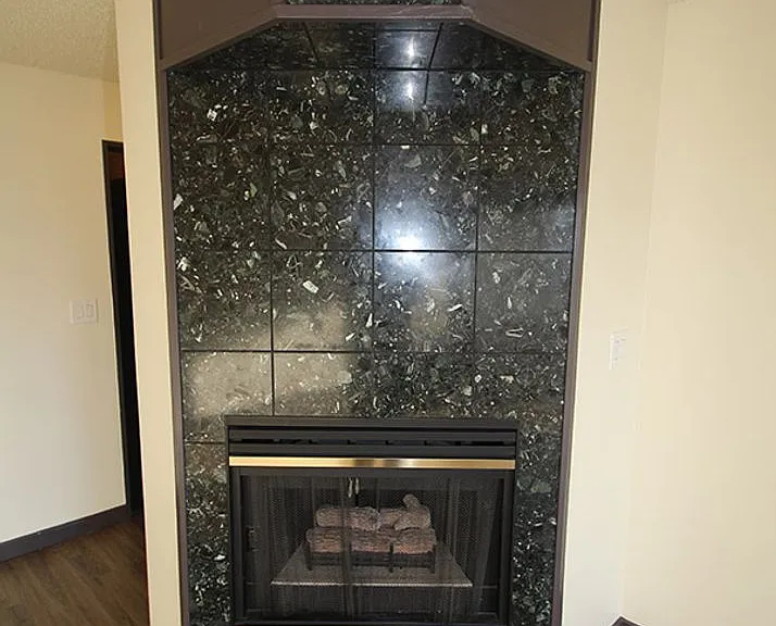 Hamilton Hall Apartments - Queen Anne — Photo 20