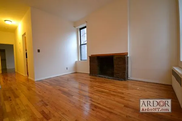 Rented by ArdorNY | media 12