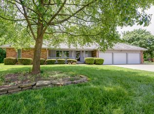 1656 E Buena Vista St, Springfield, MO 65804