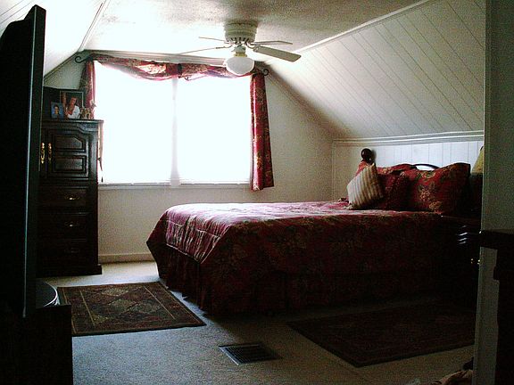 Second floor bedroom