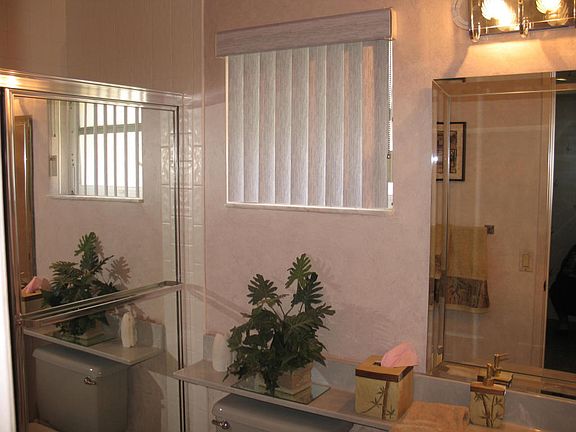 5th image of 6061 Sunny Manor Ct