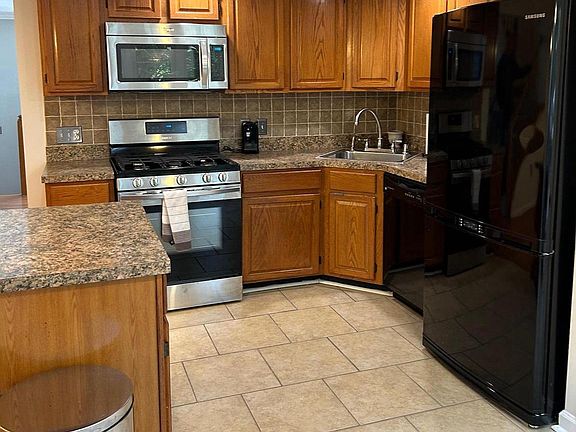 2nd image of 15496 Travailer Ct