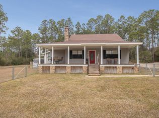 9490 Woodlands Dr, Biloxi, MS 39532