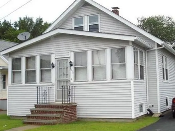 3020 Acushnet Ave, New Bedford, MA 02745