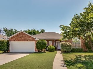 8202 Sundeck St, Frisco, TX 75035