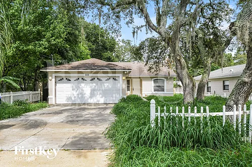 325 Crabtree Ave Photo 1