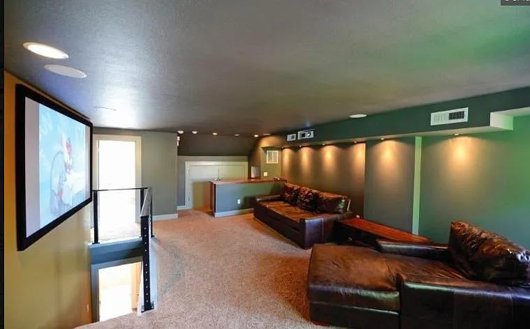 2666 Shaker Rd #1 — Photo 5