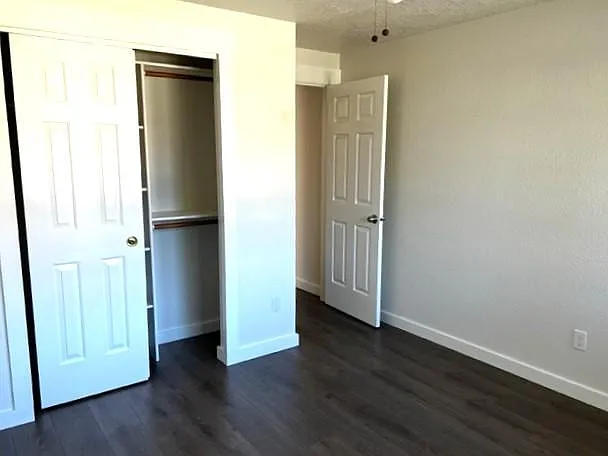 1457 S Michigan Ln — Photo 11
