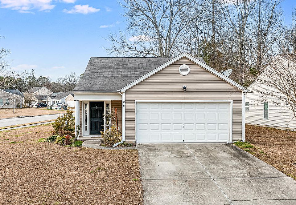 1st image of 212 Salkahatchie St