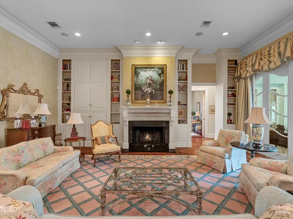 6421 Birnamwood Rd, Shreveport, LA 71106