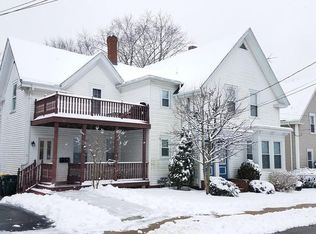 186 School St #2, Franklin, MA 02038
