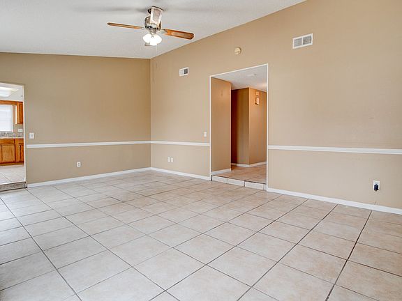 5th image of 6339 Jennifer Jean Dr