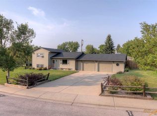5800 W Elmwood Dr, Black Hawk, SD 57718