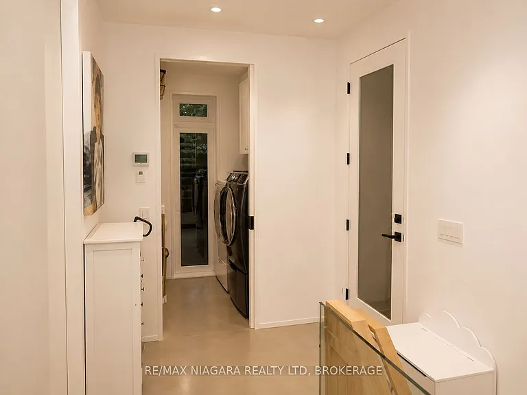 1 Timber Ln — Photo 10