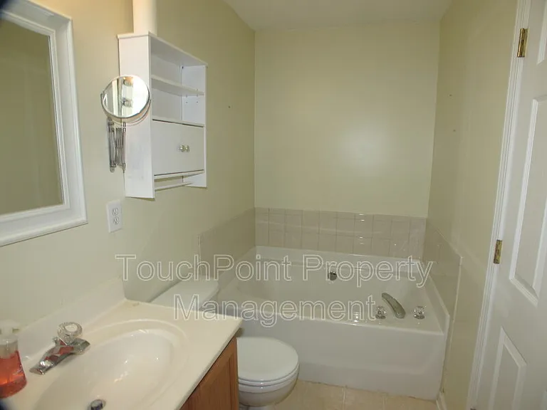 8007 Bristle Ln — Photo 12