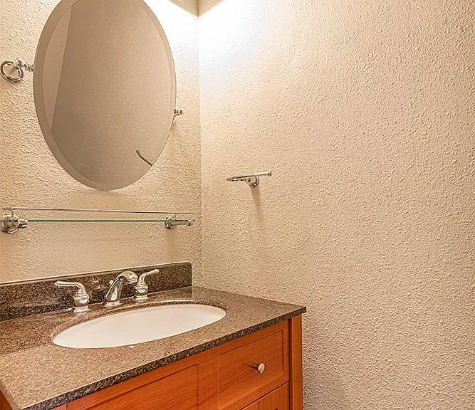 1414 Parkway Dr — Photo 10