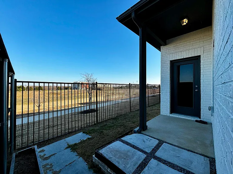 2060 Buffalo Hill Dr — Photo 25