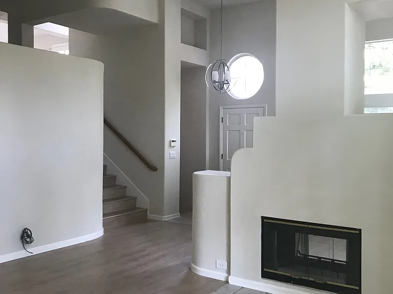536 Mill River Ln — Photo 2