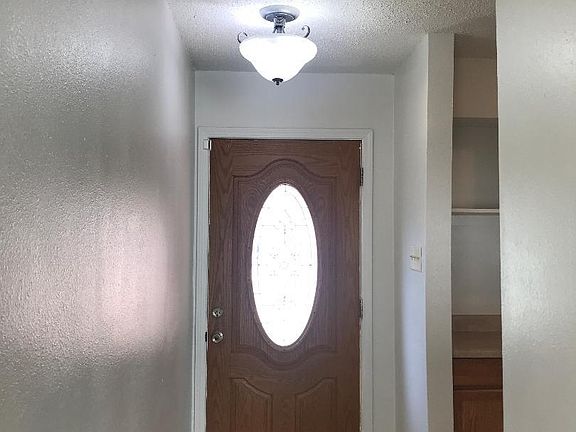 4th image of 1528 Paula St