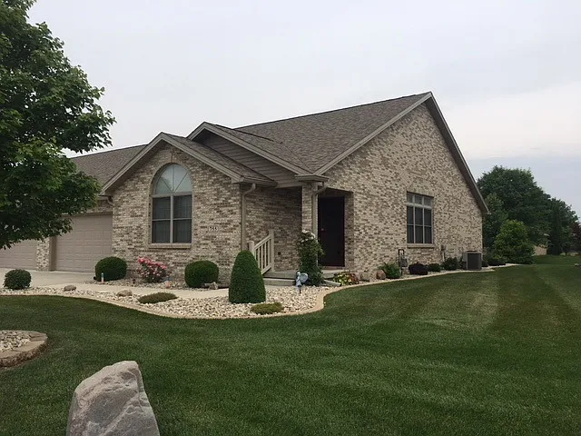 755 Willowridge Dr photo 1